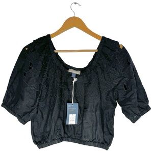 New Universal Thread Woman’s Top Black Size Small